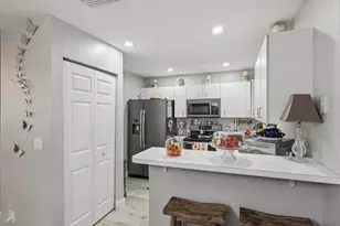 2837 NW 99th Terrace, Sunrise, FL 33322 - Photo 10