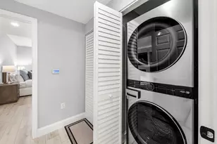 255 Evernia St, West Palm Beach, FL 33401 - Photo 4