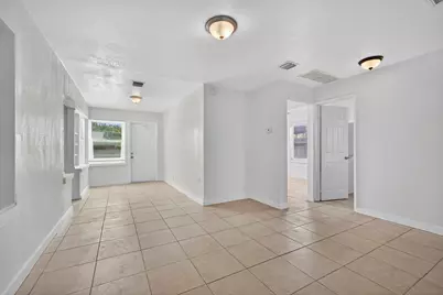 146 W 18th Street, West Palm Beach, FL 33404 - Photo 8