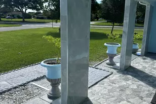 1592 SE Burning Ct, Port Saint Lucie, FL 34952 - Photo 14