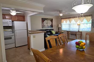 173 Kent J, West Palm Beach, FL 33417 - Photo 10