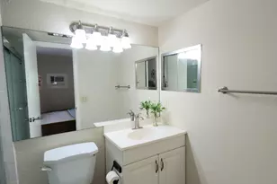 173 Kent J, West Palm Beach, FL 33417 - Photo 12