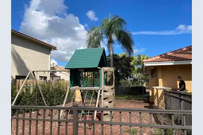 1703 Pierside Circle, Wellington, FL 33414 - Photo 22