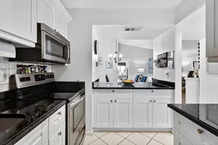 15453 Lakes of Delray Blvd, Delray Beach, FL 33484 - Photo 14