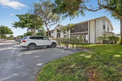 15453 Lakes Of Delray Boulevard #207, Delray Beach, FL 33484 - Photo 2