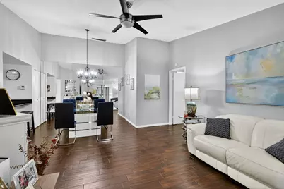 15453 Lakes Of Delray Boulevard #207, Delray Beach, FL 33484 - Photo 10