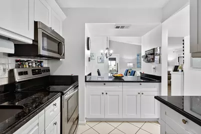 15453 Lakes Of Delray Boulevard #207, Delray Beach, FL 33484 - Photo 14