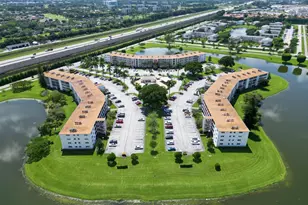 2044 Hythe C, Boca Raton, FL 33434 - Photo 2