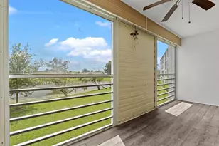 2044 Hythe C, Boca Raton, FL 33434 - Photo 18