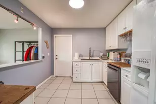 3406 Capri Rd, Palm Beach Gardens, FL 33410 - Photo 8