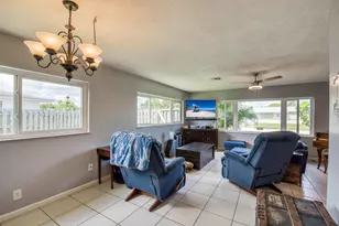 3406 Capri Rd, Palm Beach Gardens, FL 33410 - Photo 6