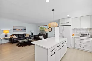 74 Normandy B, Delray Beach, FL 33484 - Photo 2