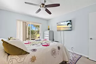 74 Normandy B, Delray Beach, FL 33484 - Photo 10