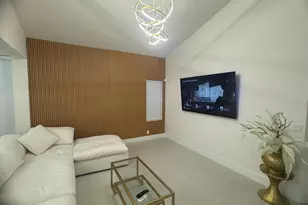 18 Selby Ln, Palm Beach Gardens, FL 33418 - Photo 4