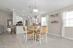 10725 SW Hartwick Dr, Port Saint Lucie, FL 34987 - Photo 14