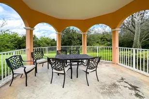 10725 SW Hartwick Dr, Port Saint Lucie, FL 34987 - Photo 34