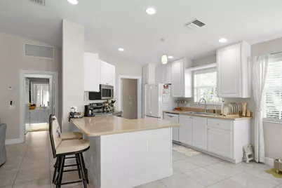 10725 SW Hartwick Drive, Port Saint Lucie, FL 34987 - Photo 6