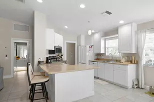 10725 SW Hartwick Dr, Port Saint Lucie, FL 34987 - Photo 6