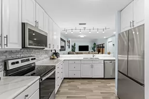 1100 SE Mitchell Ave, Port Saint Lucie, FL 34952 - Photo 14