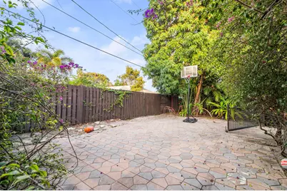 643 36th Street, West Palm Beach, FL 33407 - Photo 28