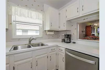 1 Vista Palm Lane #207, Vero Beach, FL 32962 - Photo 8
