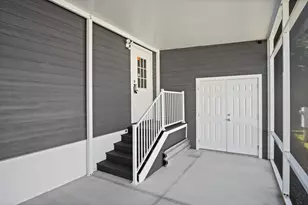 8328 SE Swan Ave, Hobe Sound, FL 33455 - Photo 6