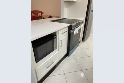 2070 Yarmouth D #2070, Boca Raton, FL 33434 - Photo 2