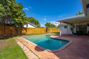 9811 NW 26th Ct, Coral Springs, FL 33065 - Photo 4