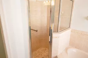 385 NW Sheffield Cir, Port Saint Lucie, FL 34983 - Photo 18