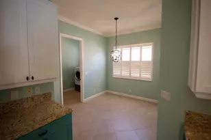 385 NW Sheffield Cir, Port Saint Lucie, FL 34983 - Photo 10