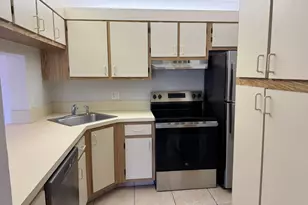 1107 Green Pine Blvd, West Palm Beach, FL 33409 - Photo 14