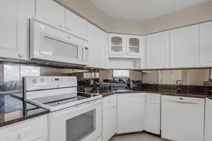 132 Lakeshore Dr, North Palm Beach, FL 33408 - Photo 12