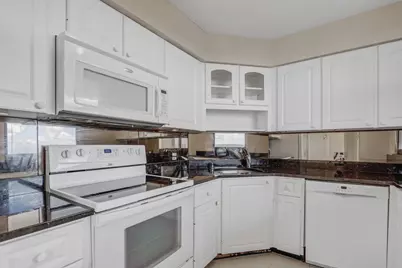 132 Lakeshore Drive #1117, North Palm Beach, FL 33408 - Photo 12