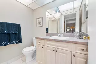 157 Flanders D, Delray Beach, FL 33484 - Photo 16