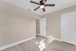 4701 NW 11th Ct, Lauderhill, FL 33313 - Photo 12