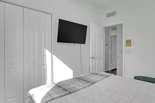 2850 S Oasis Dr, Boynton Beach, FL 33426 - Photo 36