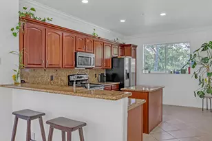 2850 S Oasis Dr, Boynton Beach, FL 33426 - Photo 22
