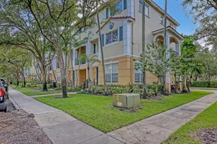 2850 S Oasis Dr, Boynton Beach, FL 33426 - Photo 1