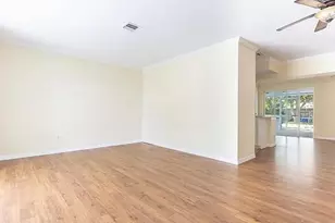 1010 SE Euclid Ln, Port Saint Lucie, FL 34983 - Photo 4