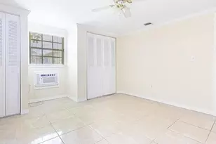 1010 SE Euclid Ln, Port Saint Lucie, FL 34983 - Photo 14