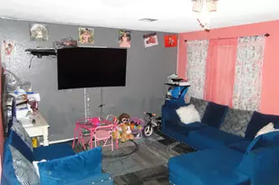 4605 Pier Dr, Greenacres, FL 33463 - Photo 6