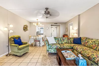 1901 Indian River Boulevard #E105, Vero Beach, FL 32960 - Photo 12