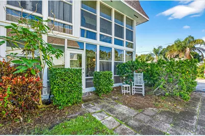 1901 Indian River Boulevard #E105, Vero Beach, FL 32960 - Photo 32