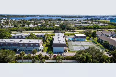 1901 Indian River Boulevard #E105, Vero Beach, FL 32960 - Photo 40