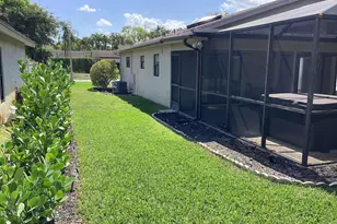 8895 Old Pine Rd, Boca Raton, FL 33433 - Photo 36