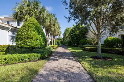 5525 Renoir Place, Palm Beach Gardens, FL 33418 - Photo 4