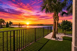 10033 Regency Wy, Palm Beach Gardens, FL 33412 - Photo 1