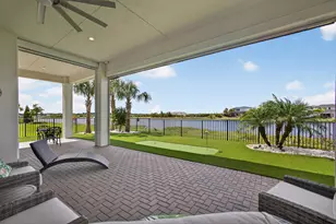 10033 Regency Wy, Palm Beach Gardens, FL 33412 - Photo 6