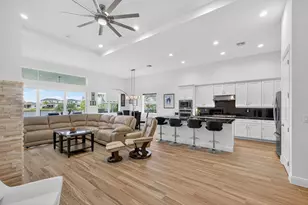 10033 Regency Wy, Palm Beach Gardens, FL 33412 - Photo 16