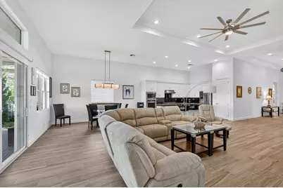10033 Regency Way, Palm Beach Gardens, FL 33412 - Photo 24